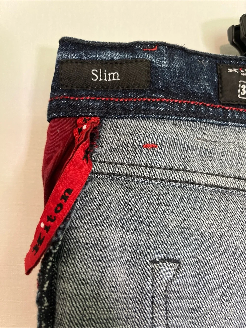 Kiton Napoli Limited Edition Mens jeans 36 Slim inseam 32. Made in Italy